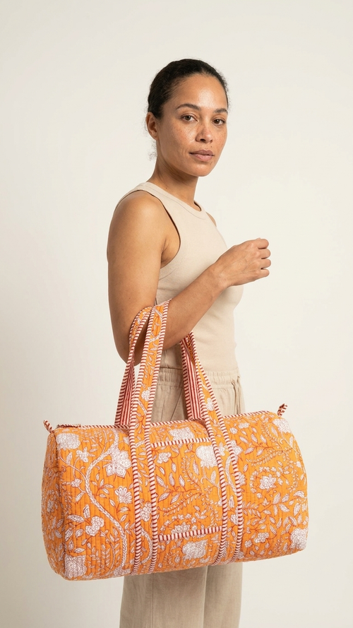 DUFFLE BAG - Quilted cotton - orange, floral-patterned